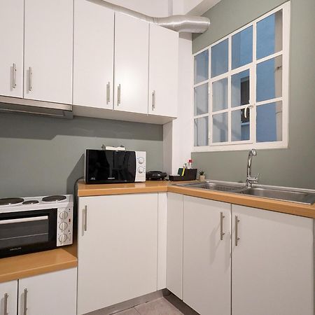 Spacious Apt For 5 Guests Next To Acropolis&Metro Αθήνα Εξωτερικό φωτογραφία