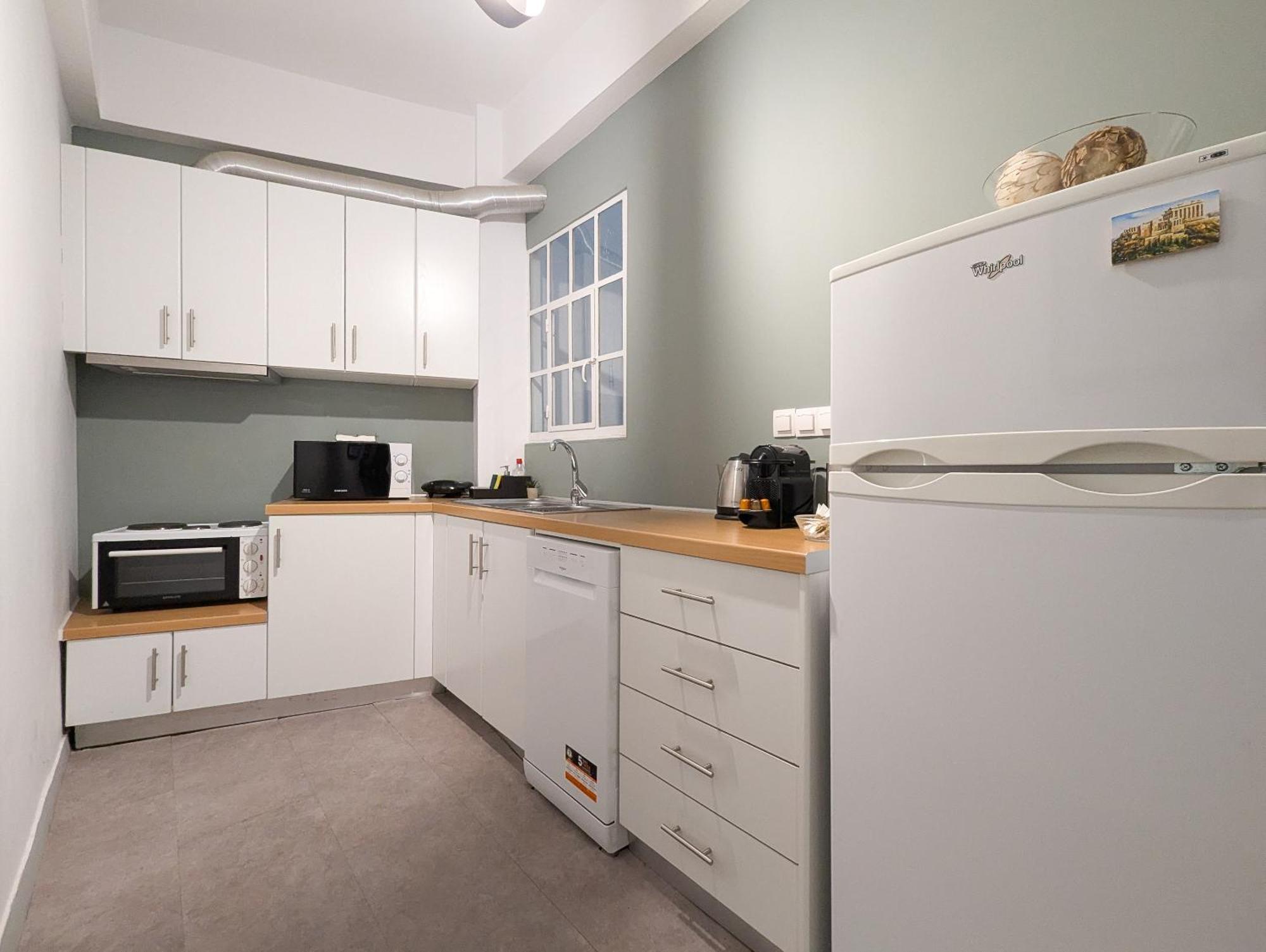 Spacious Apt For 5 Guests Next To Acropolis&Metro Αθήνα Εξωτερικό φωτογραφία